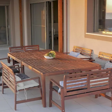 וילה Afrala Summerhouse Chavriáta