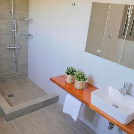 Afrala Summerhouse וילה *