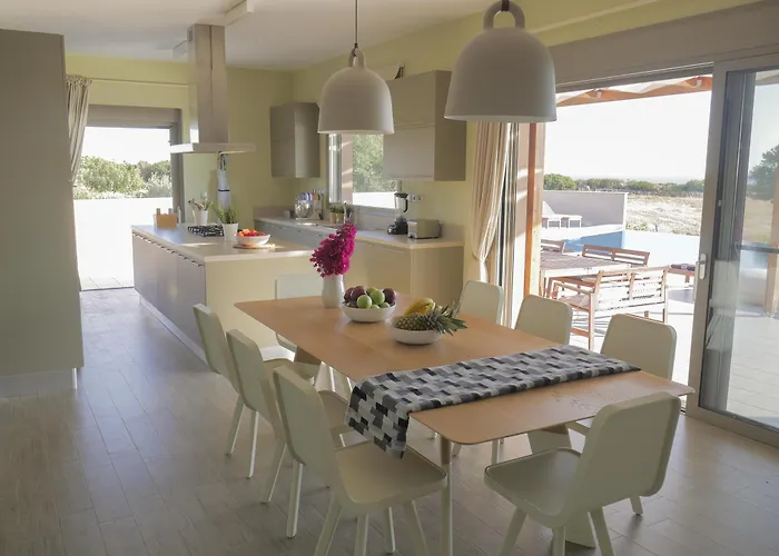 Afrala Summerhouse Villa