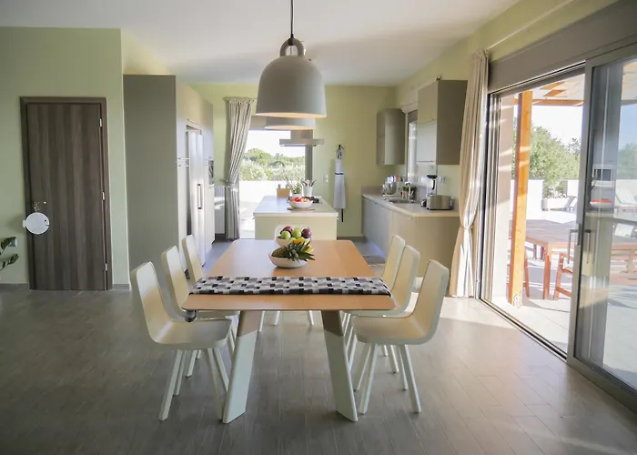 Afrala Summerhouse Villa *