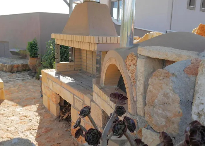 Afrala Summerhouse Chavriáta